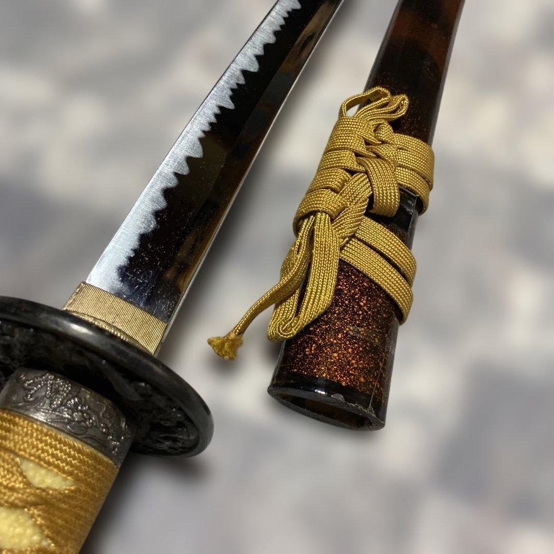 割安模造刀 金茶柄 雲龍楕円鍔 黒粒暈し梨地鞘
