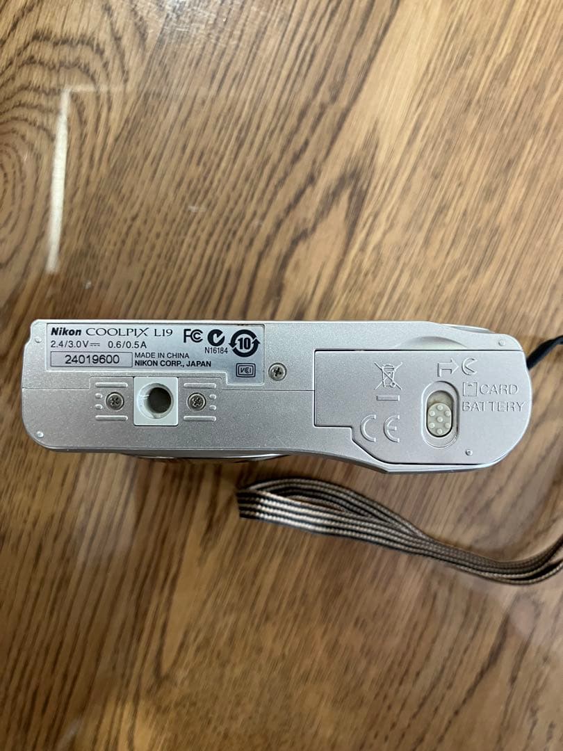 Nikon (ニコン) COOLPIX L19 2009年式単三式 2.7インチ