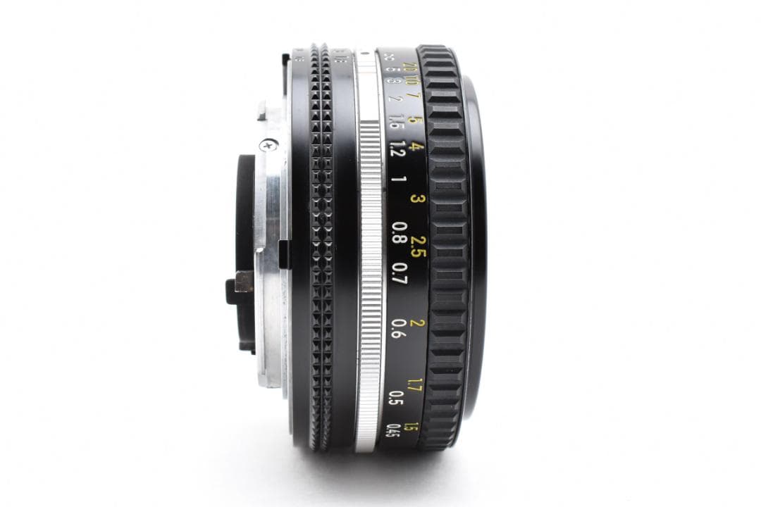 ◎パンケーキ◎ Nikon Ai-s 50mm F1.8 フィルター付 C093