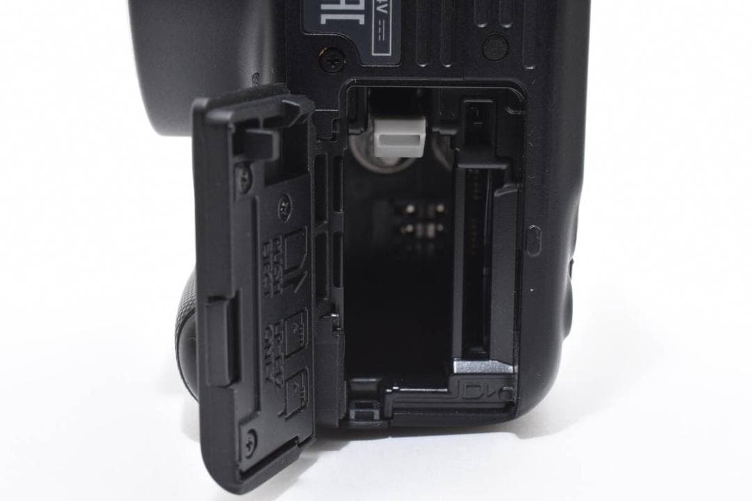 美品 キヤノン EOS kiss X7 デジタル一眼レフカメラボディ Canon