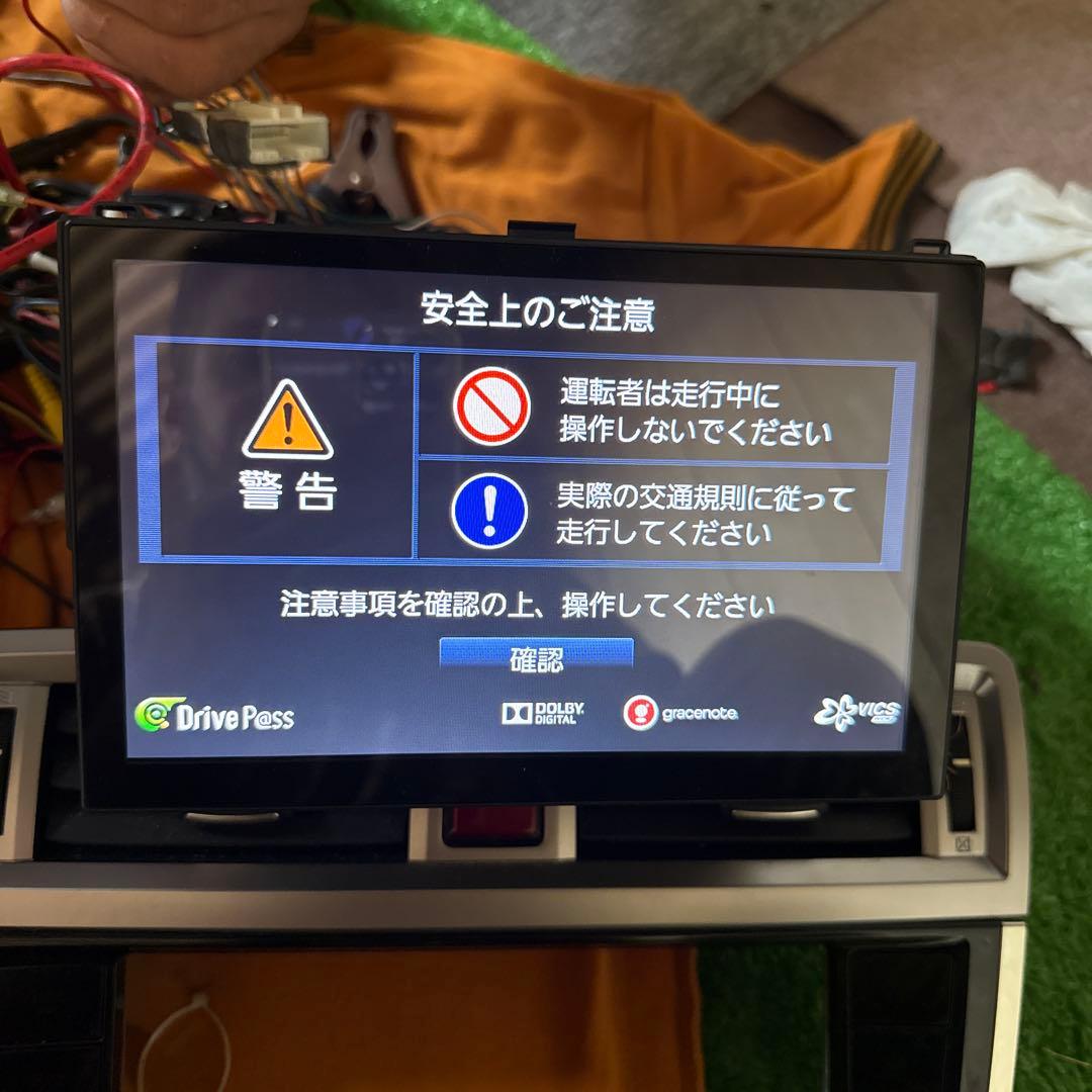 Panasonic CN-LR820DFA ディスプレイモニター本体