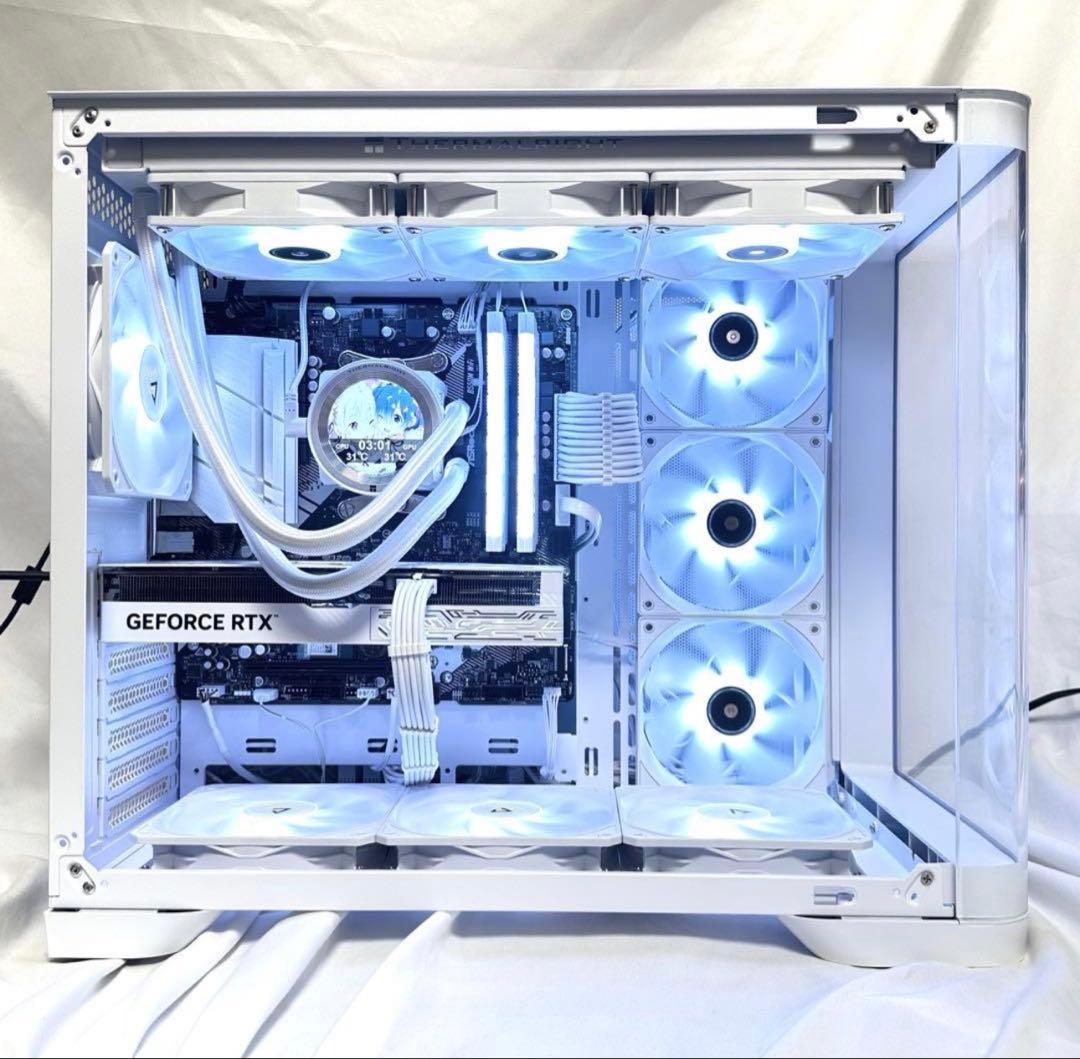 【新品】 ゲーミングPC RTX5070 RYZEN7 5700X 32GB