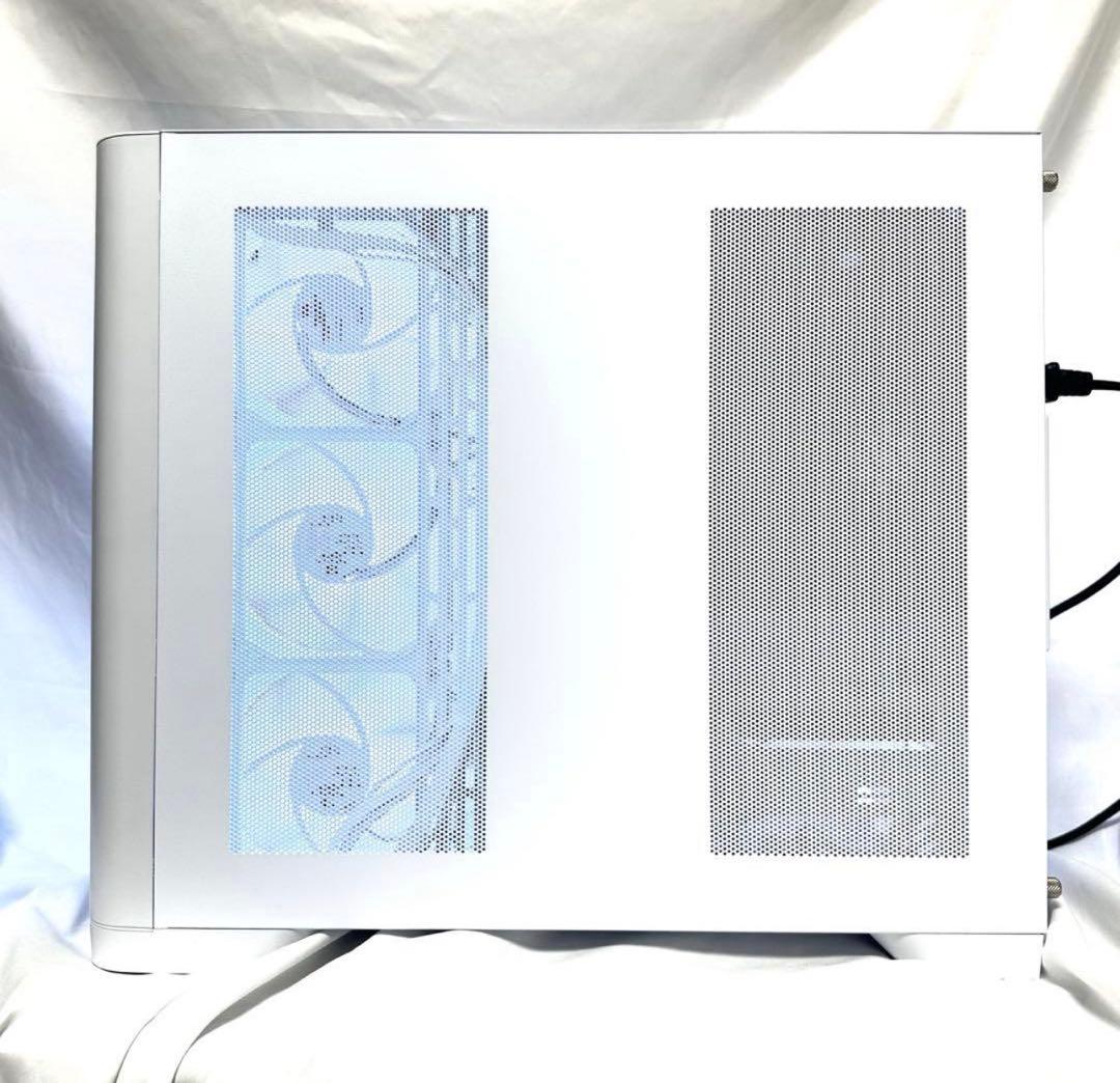 【新品】 ゲーミングPC RTX5070 RYZEN7 5700X 32GB