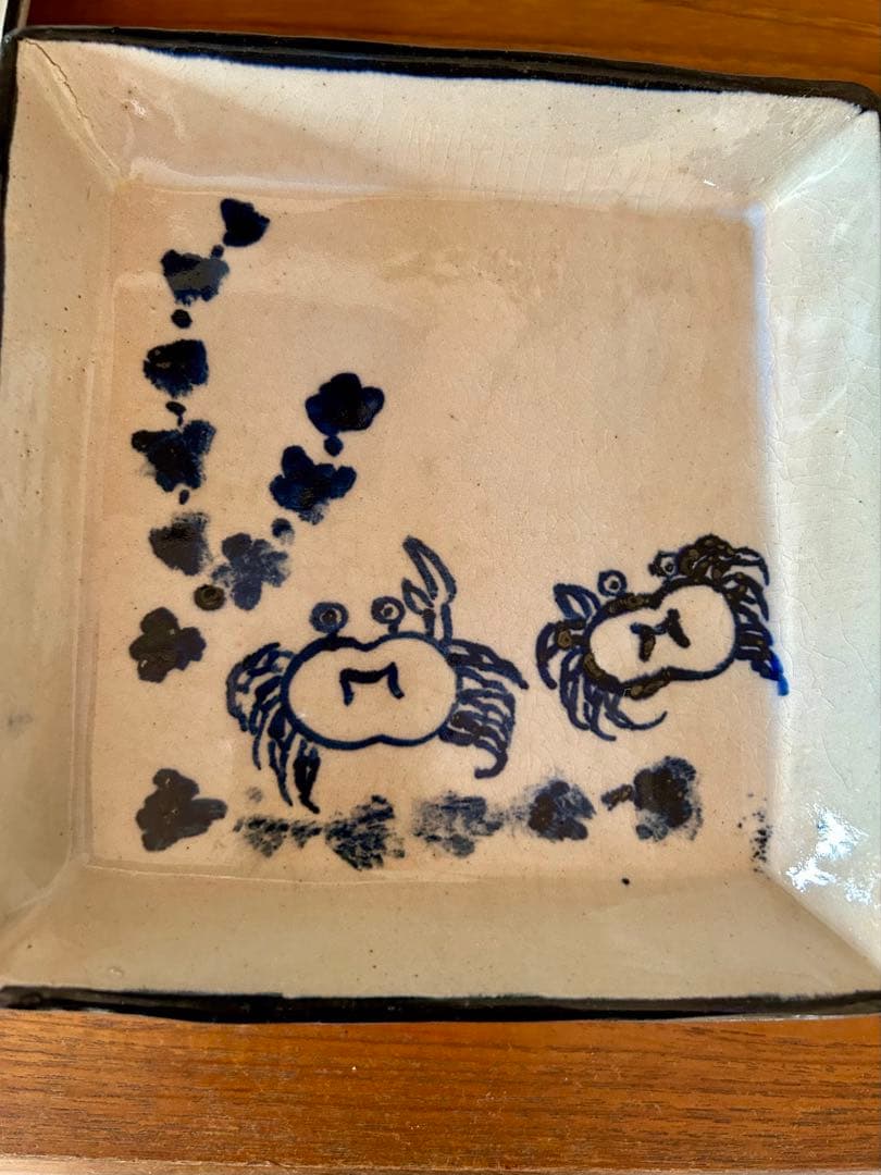 カニと魚の手描き陶器皿6枚セット