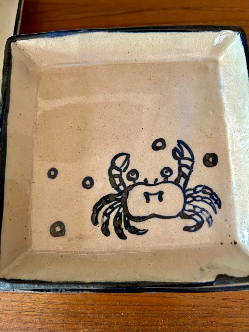 カニと魚の手描き陶器皿6枚セット