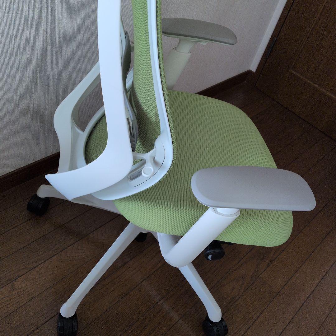 オカムラ　シルフィー　チェア