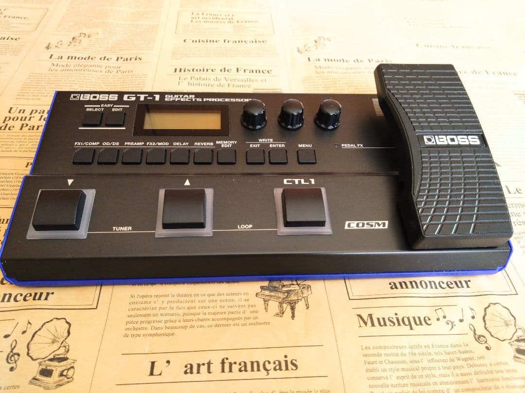 【美品】BOSS GT-1 ギターマルチエフェクター アダプター教科書セット
