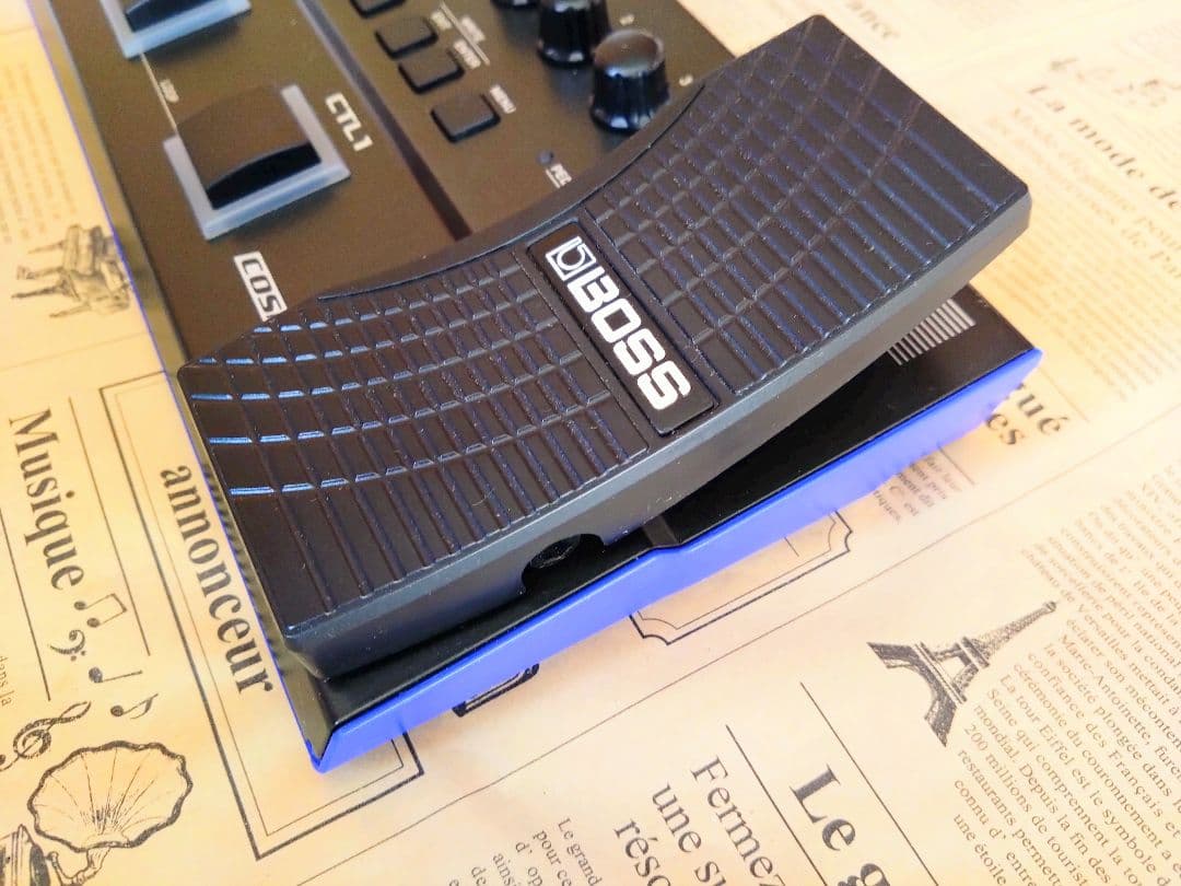 【美品】BOSS GT-1 ギターマルチエフェクター アダプター教科書セット