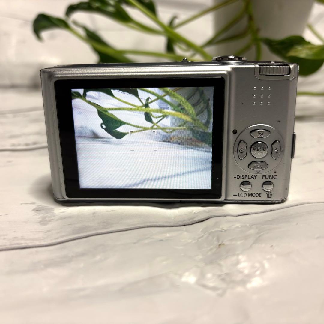 LUMIX DMC-FX33 コンパクトデジタルカメラ