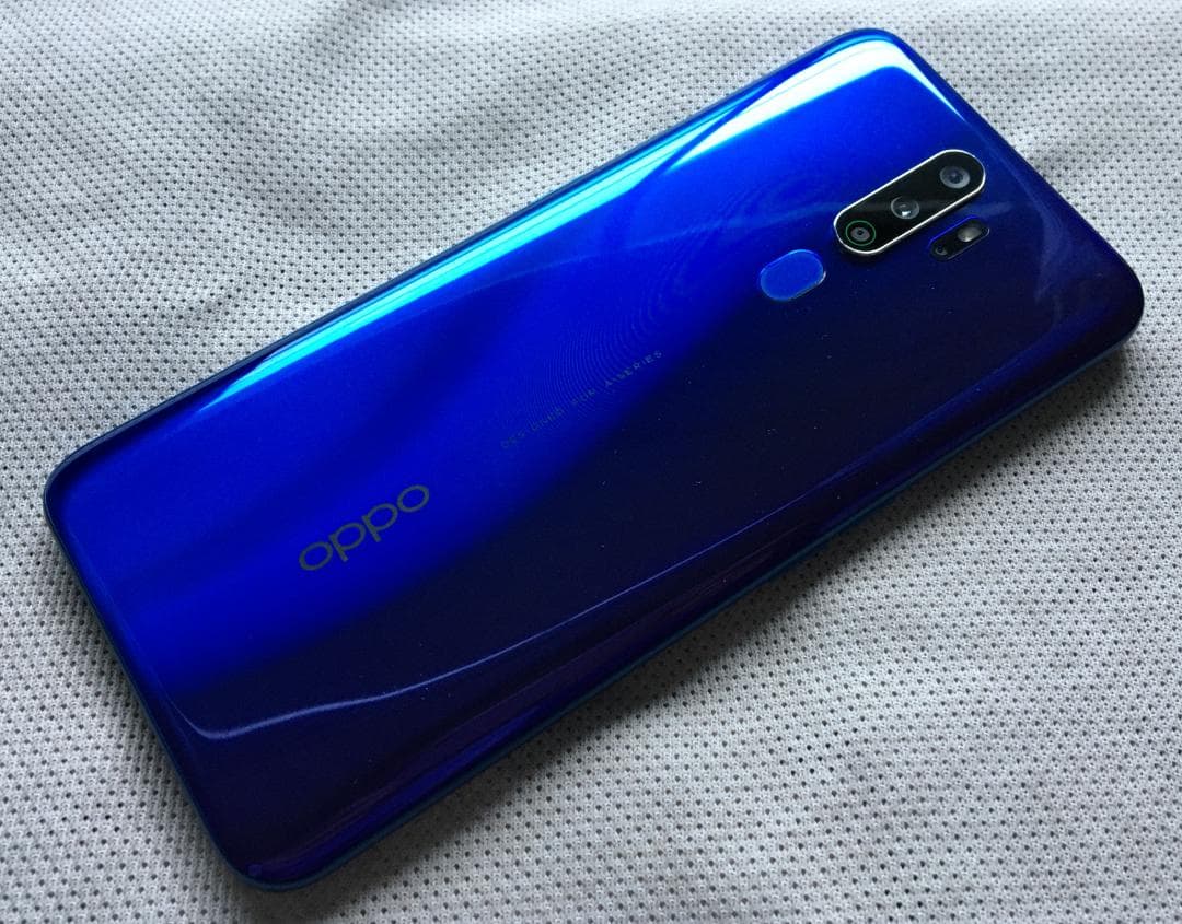 OPPO A5 2020 ブルー　DSDV(デュアルSIM)対応