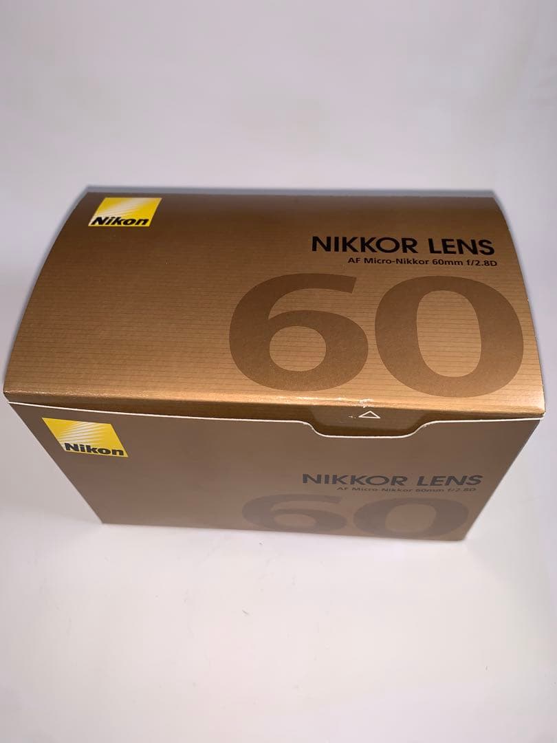 新品、ニコン AF MICRO 60mm f/2.8 D マクロレンズ