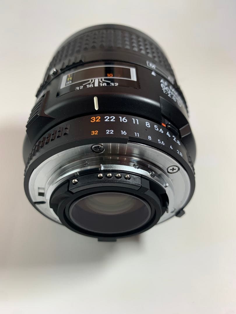 新品、ニコン AF MICRO 60mm f/2.8 D マクロレンズ