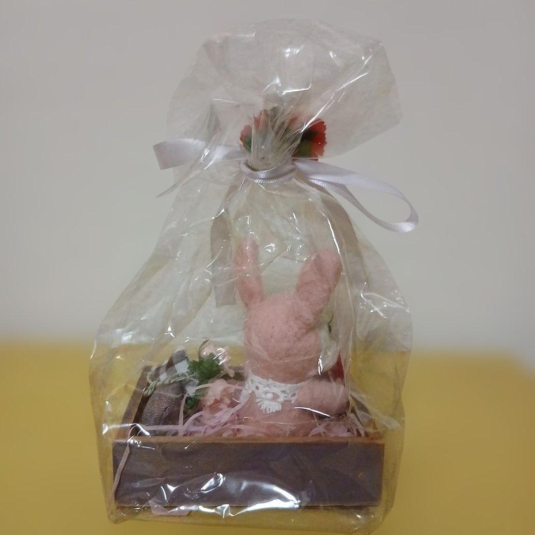作家様　羊毛フェルト　ウサギ　木箱付き　ぬいぐるみ