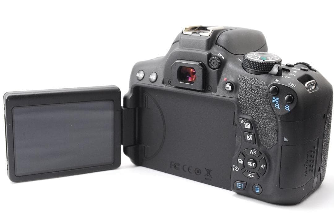 美品✨超高画質✨Canon EOS Kiss X8i✨ダブルレンズ　Wi-Fi