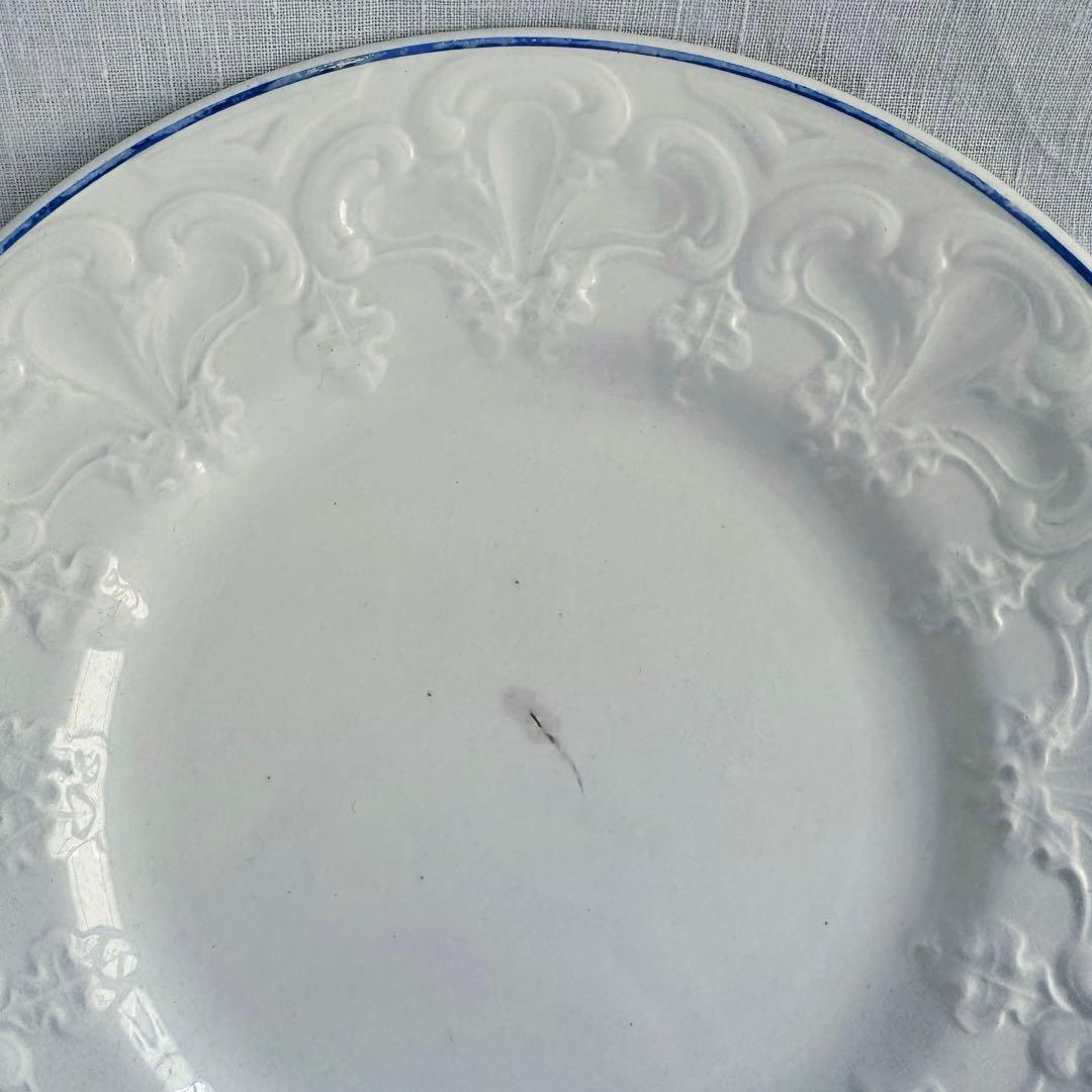 クレイユエモントロー レリーフ デザートプレート