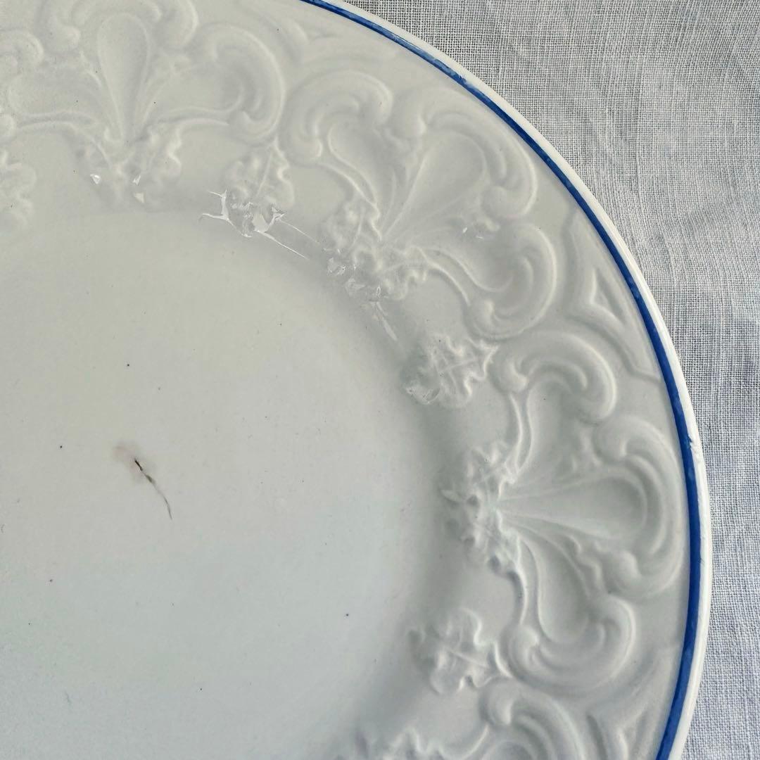 クレイユエモントロー レリーフ デザートプレート