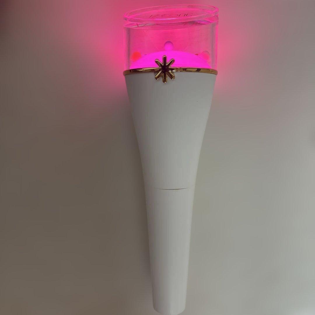 IZ*ONE OEEICIAL LIGHT STICK ペンライト おまけ付き