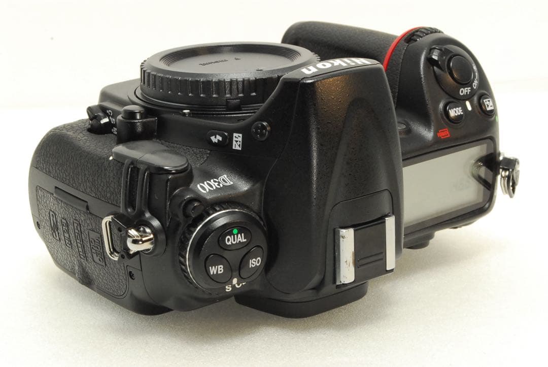 Nikon D300 ❤️レンズセット 高速連写 ニコン 一眼レフ カメラ