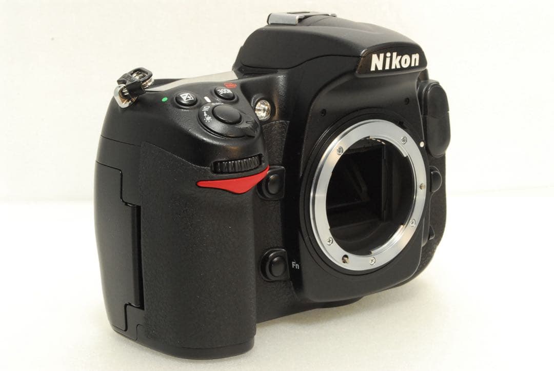 Nikon D300 ❤️レンズセット 高速連写 ニコン 一眼レフ カメラ