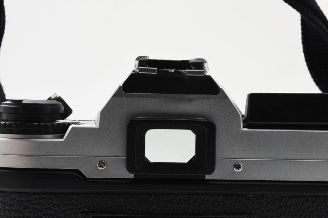 美品 ニコン FG-20 シルバー　フィルムカメラ　モルト新品交換済 C953