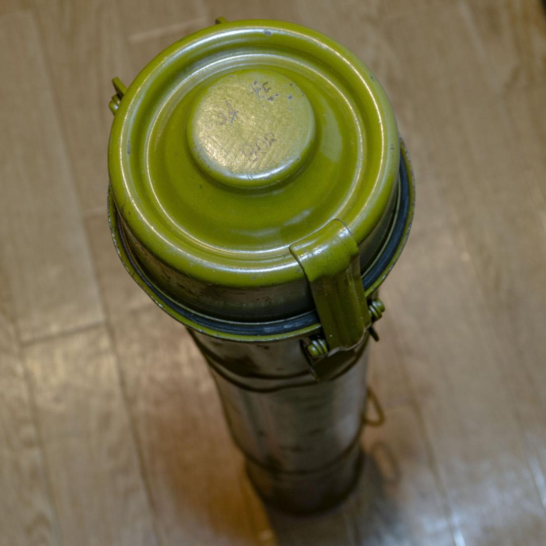 中国軍 65式82mm 迫撃砲 弾薬筒 密封収納