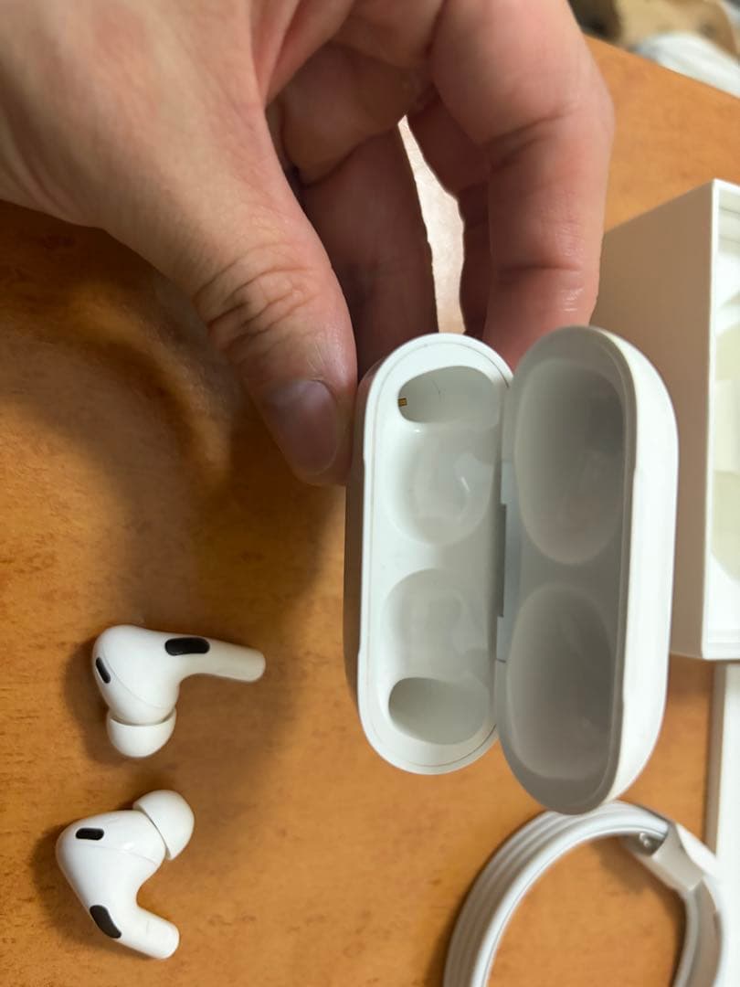 AirPods Pro第2世代 Lightning 動作確認済