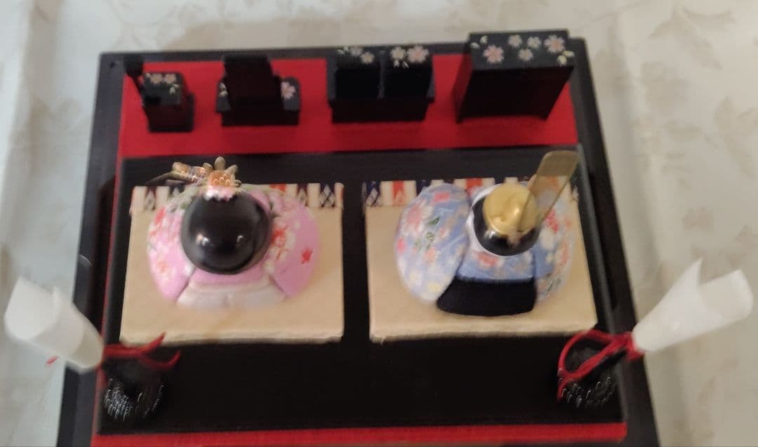 雛人形　コンパクト　 木目込み雛人形 親王飾り　 雛道具　 桜 の花びら ケース