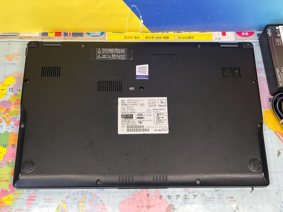 美品 富士通 LIFEBOOK U9311/F 13.3型 超軽量 ノートPC