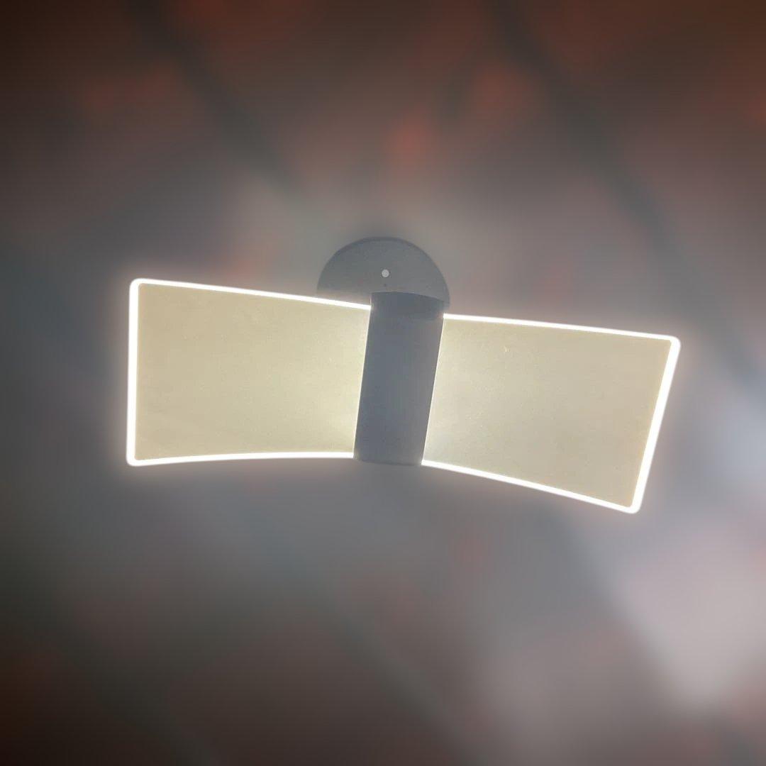 SHARP製　LED ペンダントライト 曲線デザイン