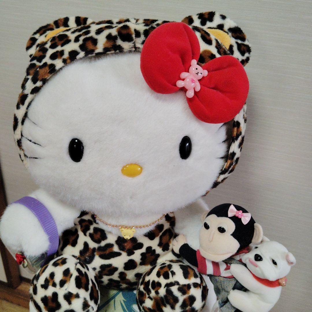 hello Kitty 50 cmハローキティ ヒョウ柄ぬいぐるみ