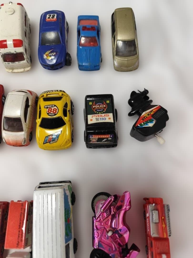 ★タカラトミー TAKARATOMY　車　おもちゃ　くるま　お得！