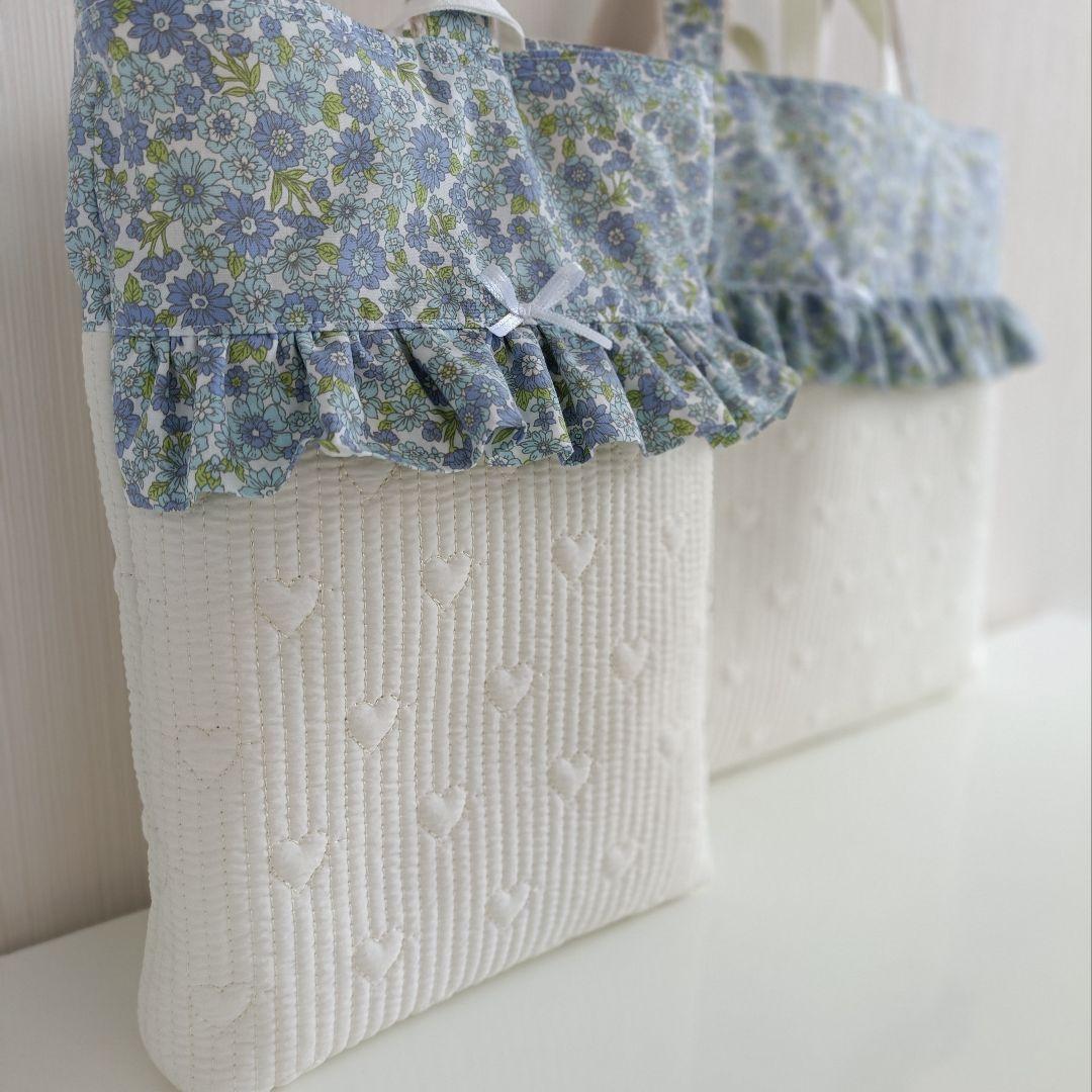 23.レッスンバッグ 2点セット ヌビ ハート 花 ブルー/オフホワイト