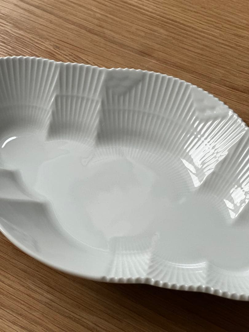 ロイヤルコペンハーゲン ホワイトエレメンツ オーバルディッシュ 新品未使用