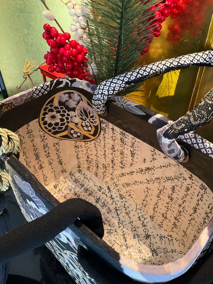 一閑張り　一閑張りバッグ　古文書　和紙　花絵柄　大正　着物　梅　京友禅　牡丹　菊