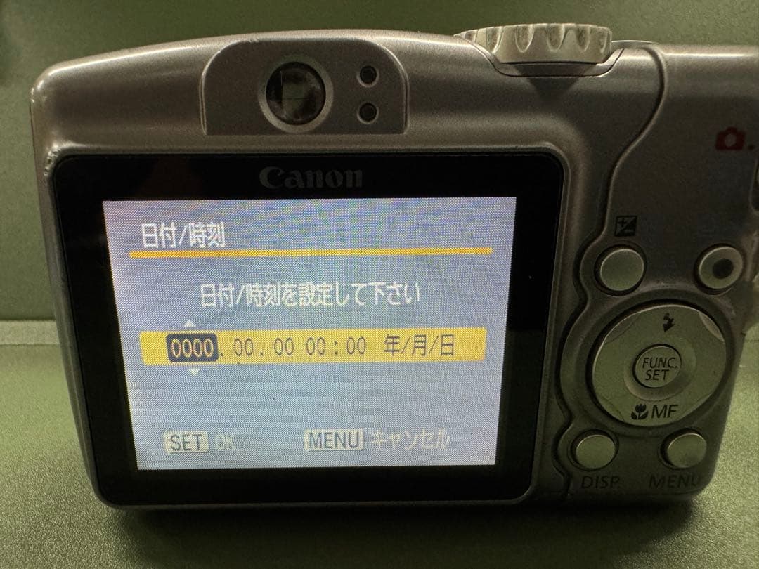 Canon PowerShot A710 IS　※レンズ周りと横のカバー欠損