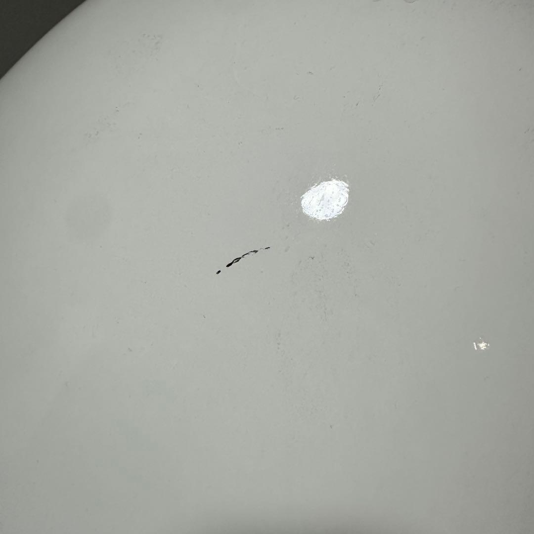 卵型 チェア ホワイト ブラック