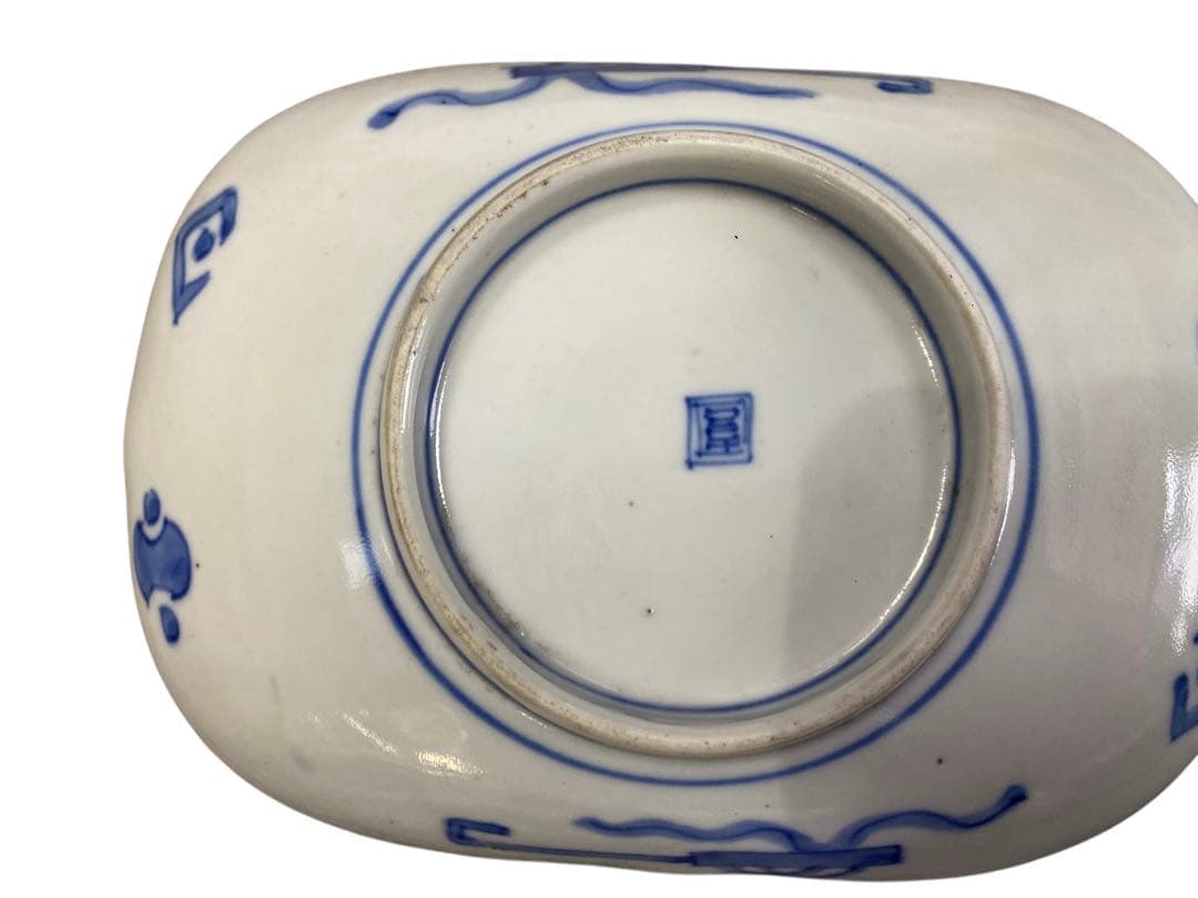 伝統的な青白陶磁器皿5枚セット　古伊万里　染付