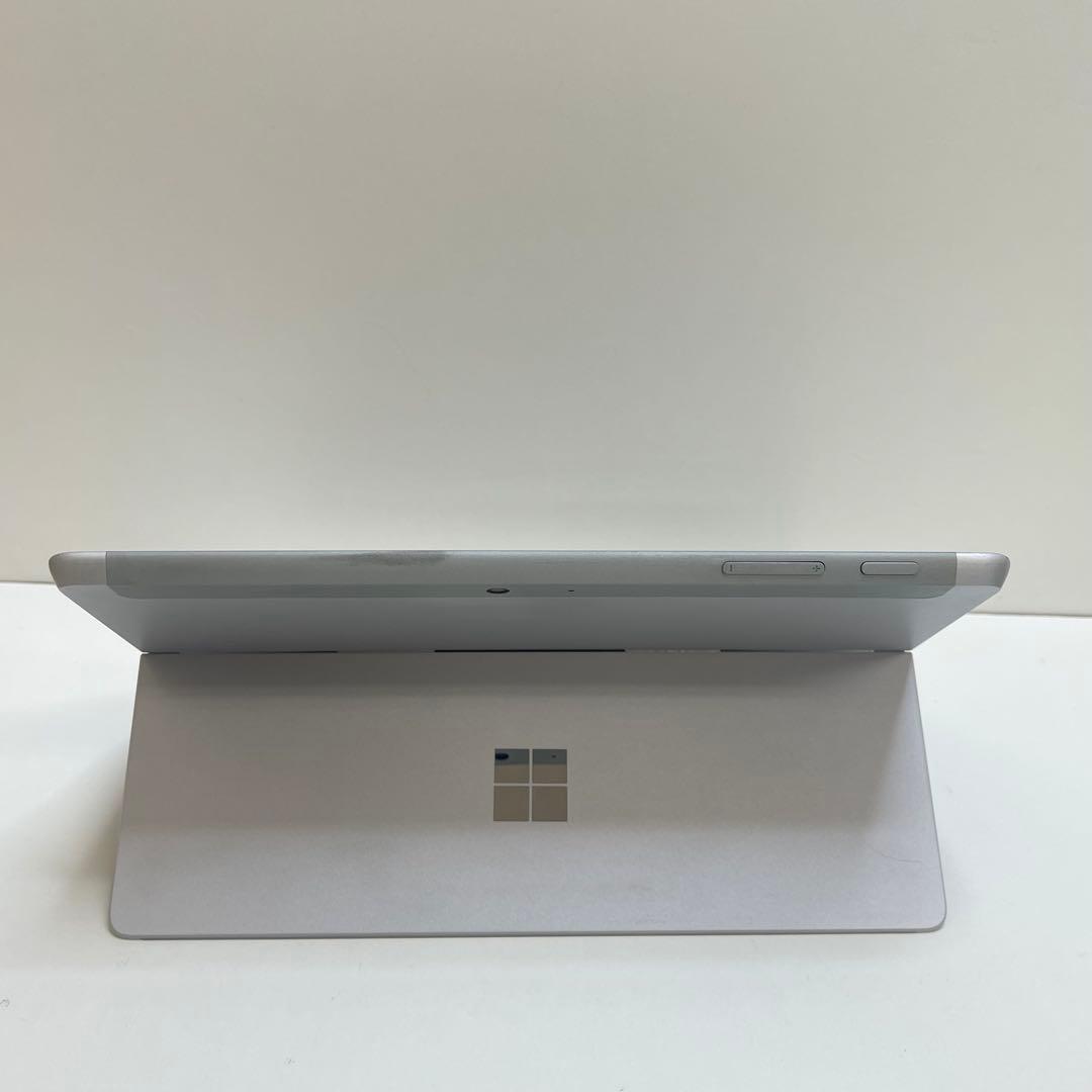 #075 Surface Go 2 LTE モデル タブレットm3-8100Y