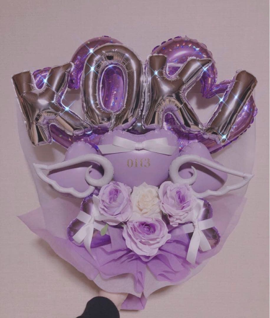 バルーンブーケ　　成人式　卒業　バルーンギフト　生誕祭　推し