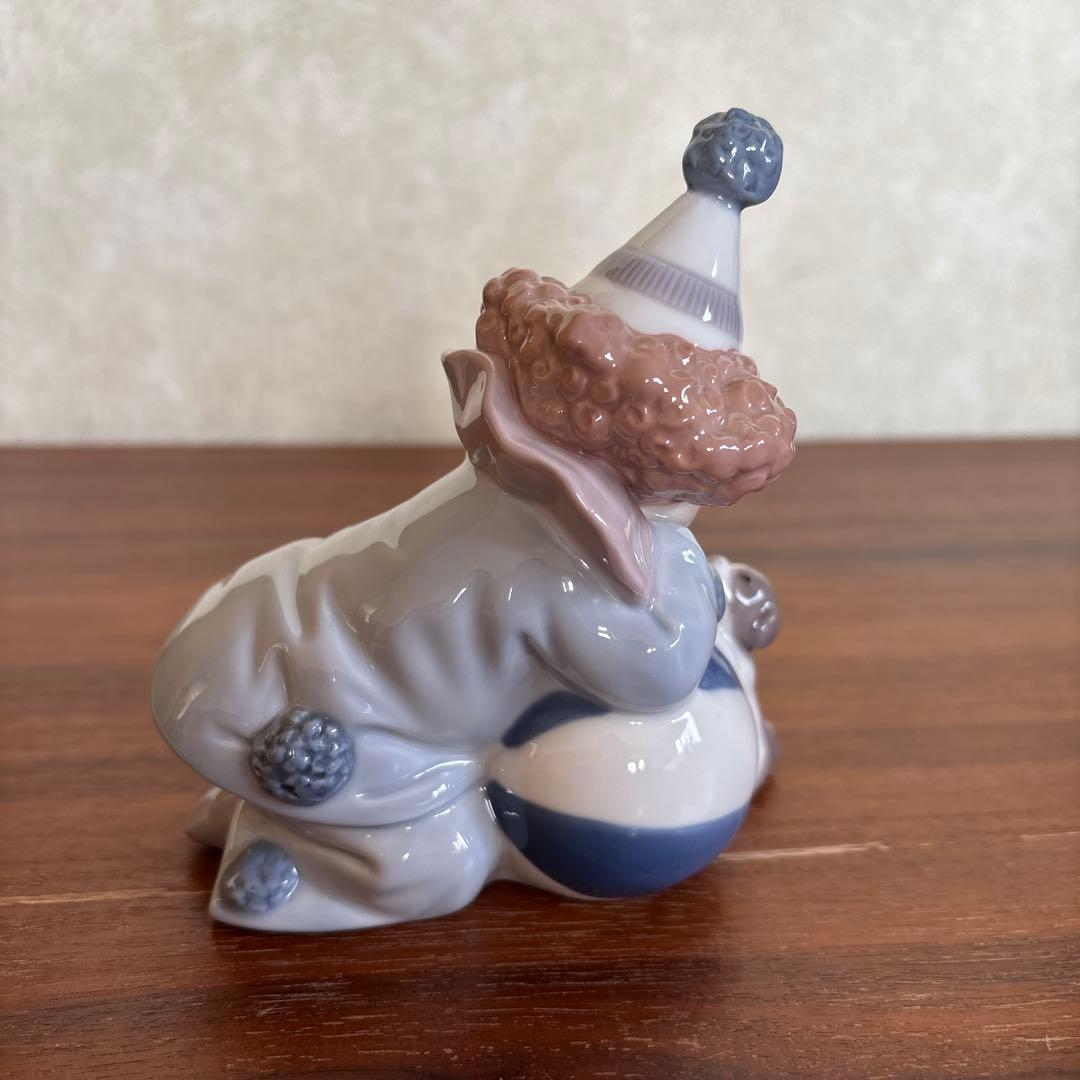 リヤドロ　陶磁器　ピエロと仔犬の置物２個セット 破損なし