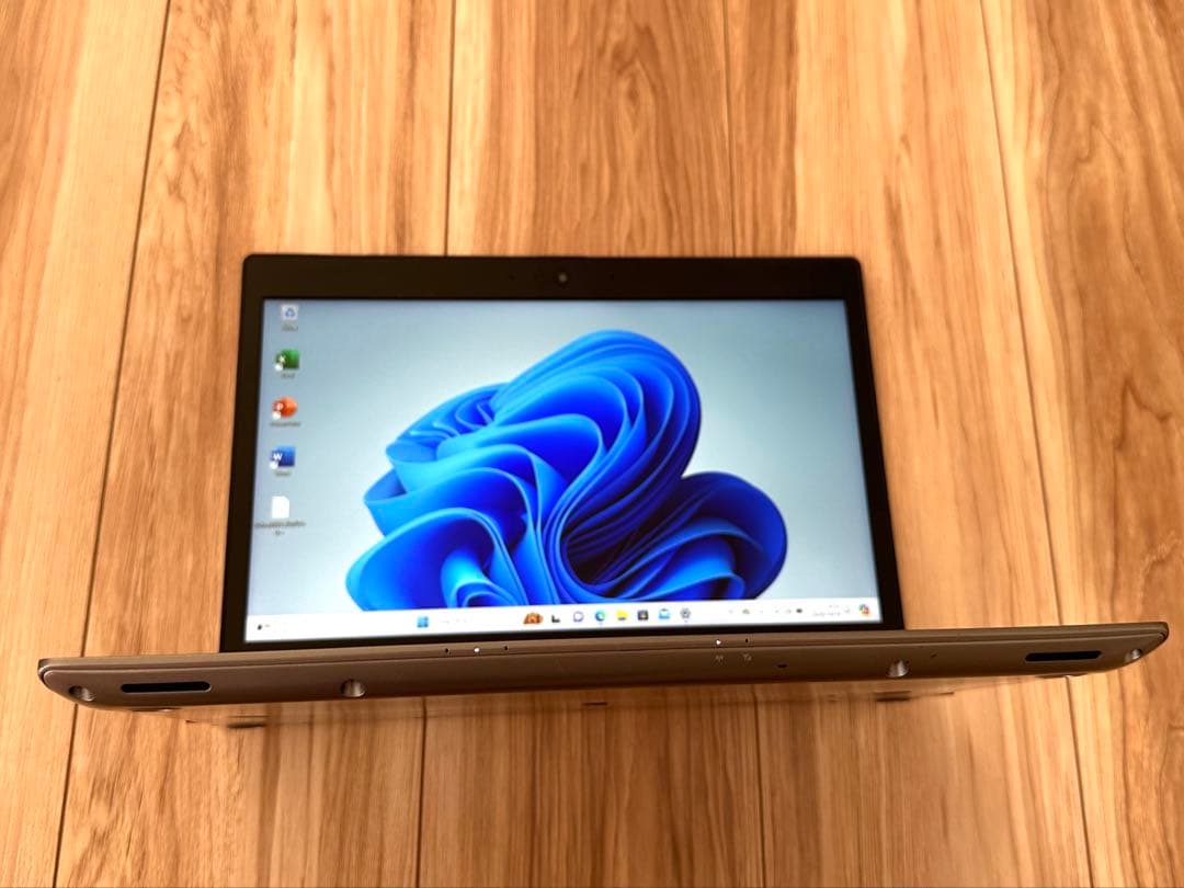 Office2021&Win11付！東芝R63/DN 16G/256GB BT良