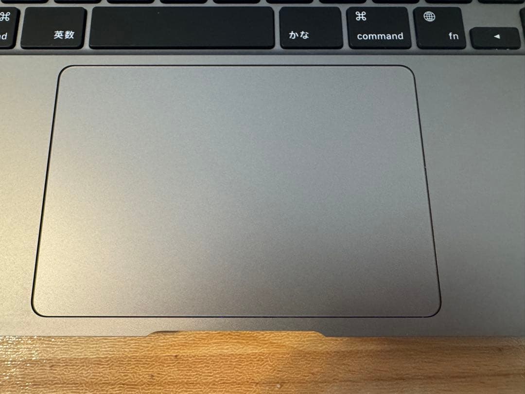 美品　MacBookAir 13インチ 8GB 256GB M1 スペースグレー