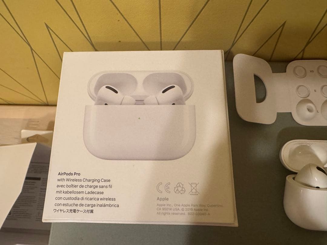 【中古】AirPods Pro 本体 充電ケース付き 箱付き