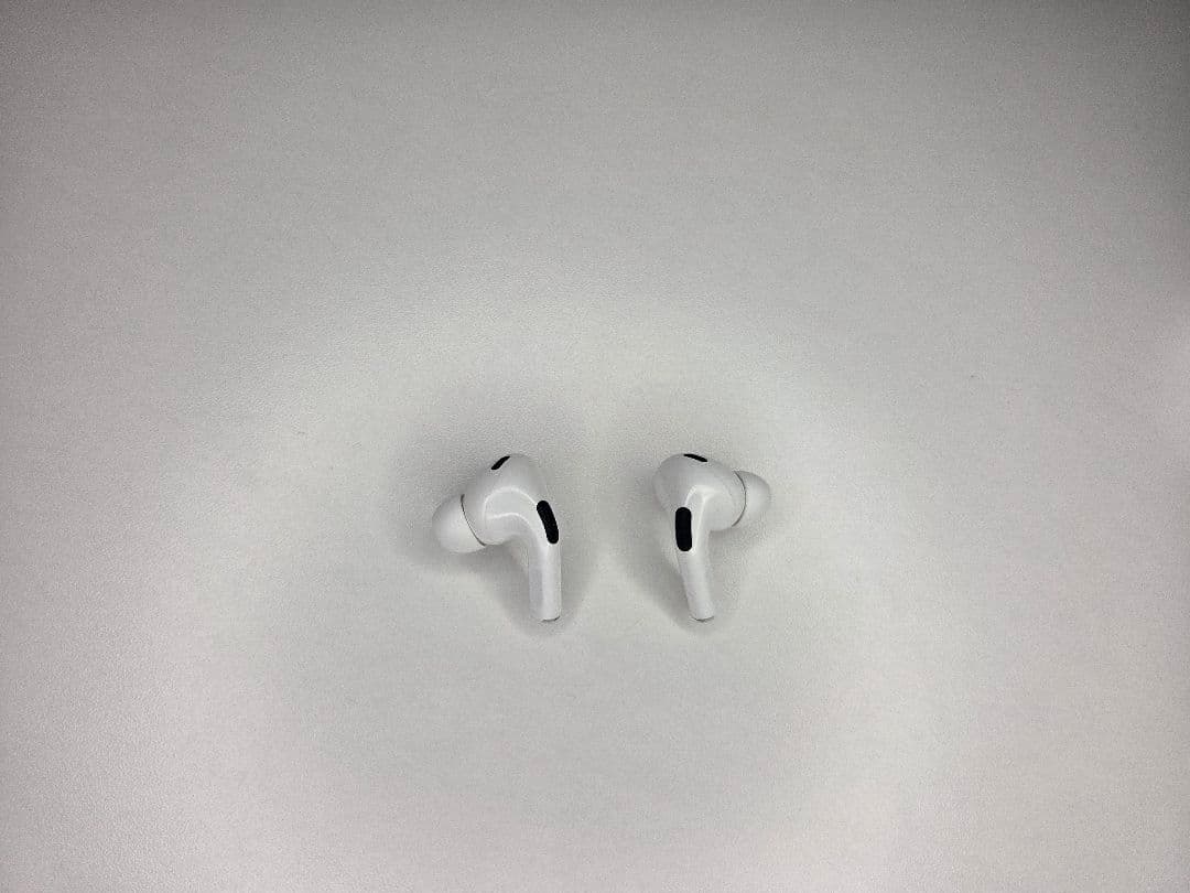 AirPods　(第2世代)　純正品