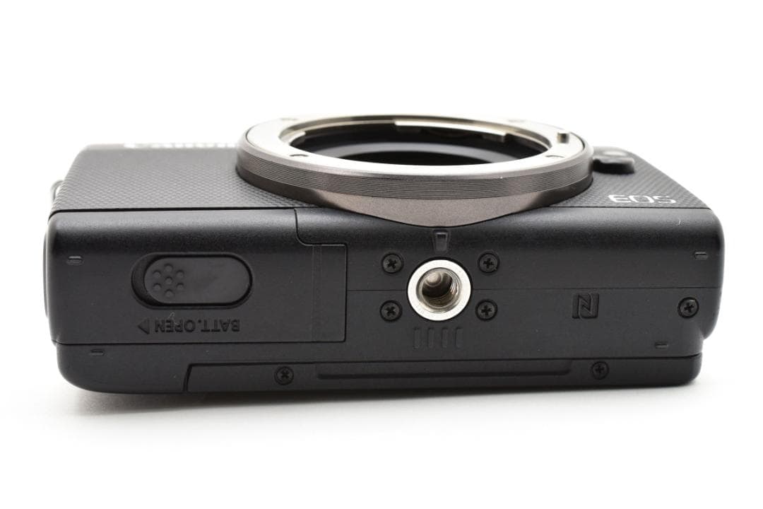 Canon キヤノン EOS M100 ボディ ブラック