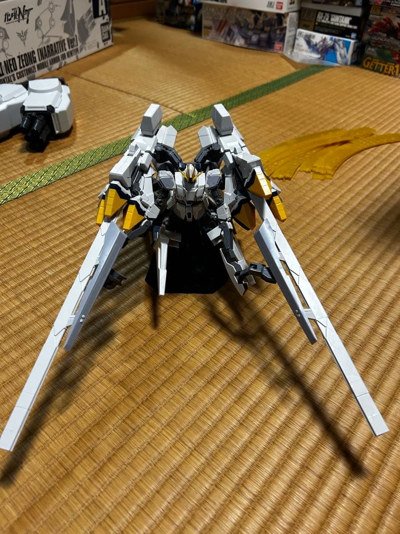 ガンプラ　hg セカンドネオジオングナラティブガンダムa装備組み立て済みジャンク