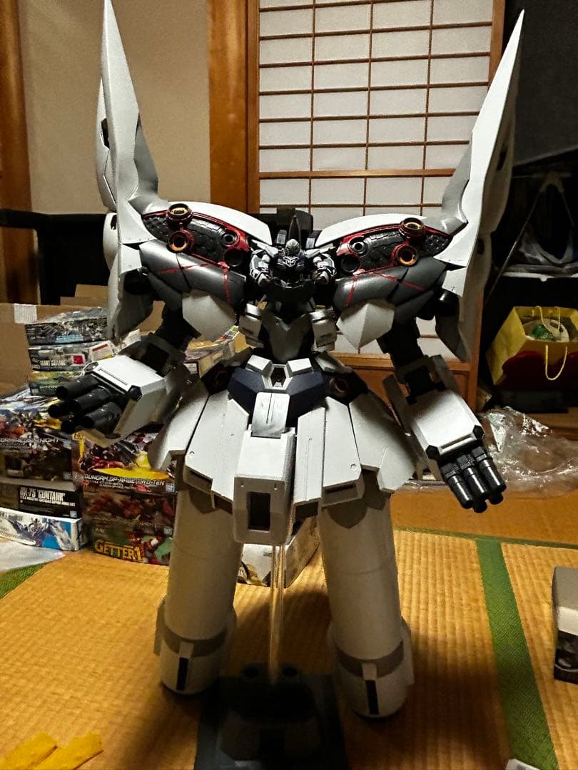 ガンプラ　hg セカンドネオジオングナラティブガンダムa装備組み立て済みジャンク