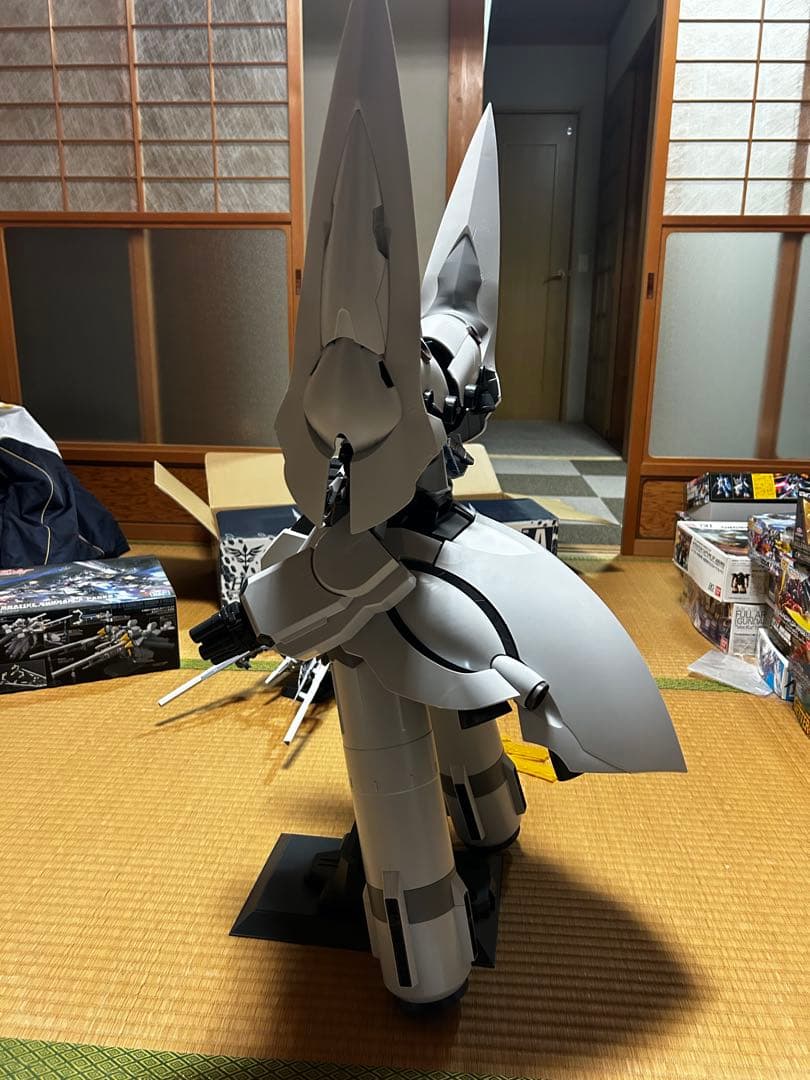 ガンプラ　hg セカンドネオジオングナラティブガンダムa装備組み立て済みジャンク