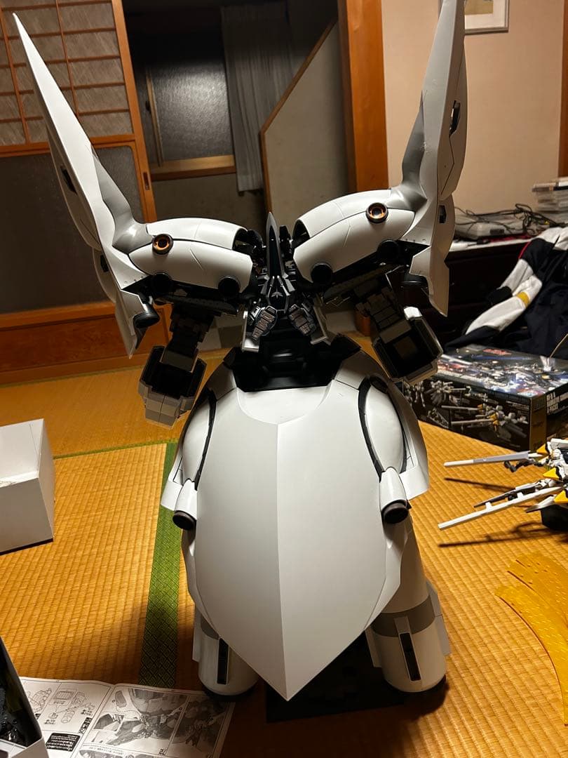 ガンプラ　hg セカンドネオジオングナラティブガンダムa装備組み立て済みジャンク