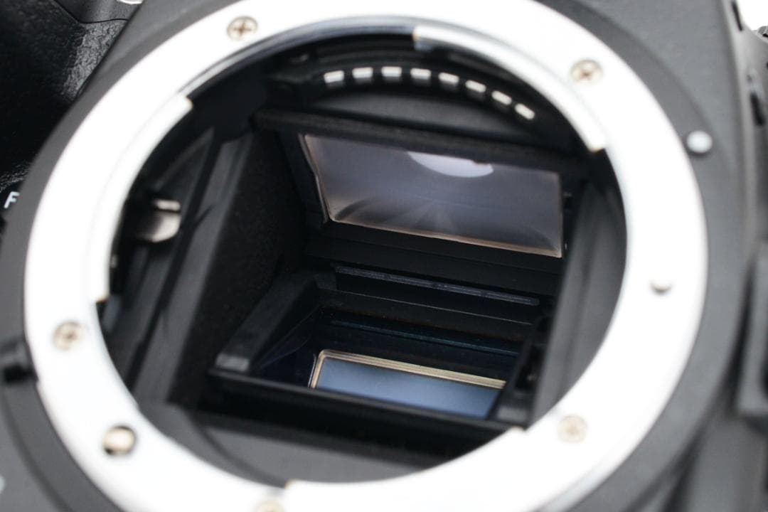 美品 ニコン　Nikon D7500 ボディ 《ショット数 12592回》785